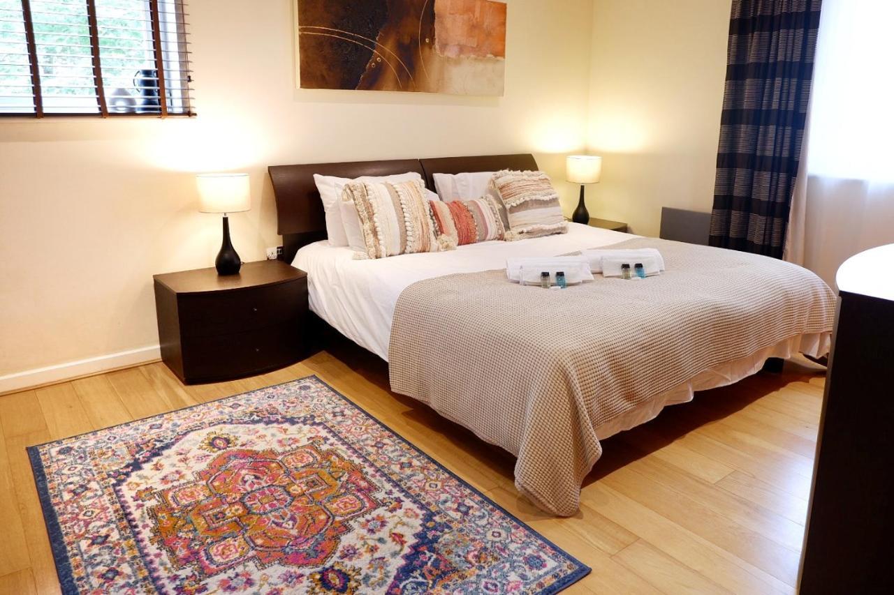 Apartment Stunning Apartment Close To Cambridge Station With Free Parking! *