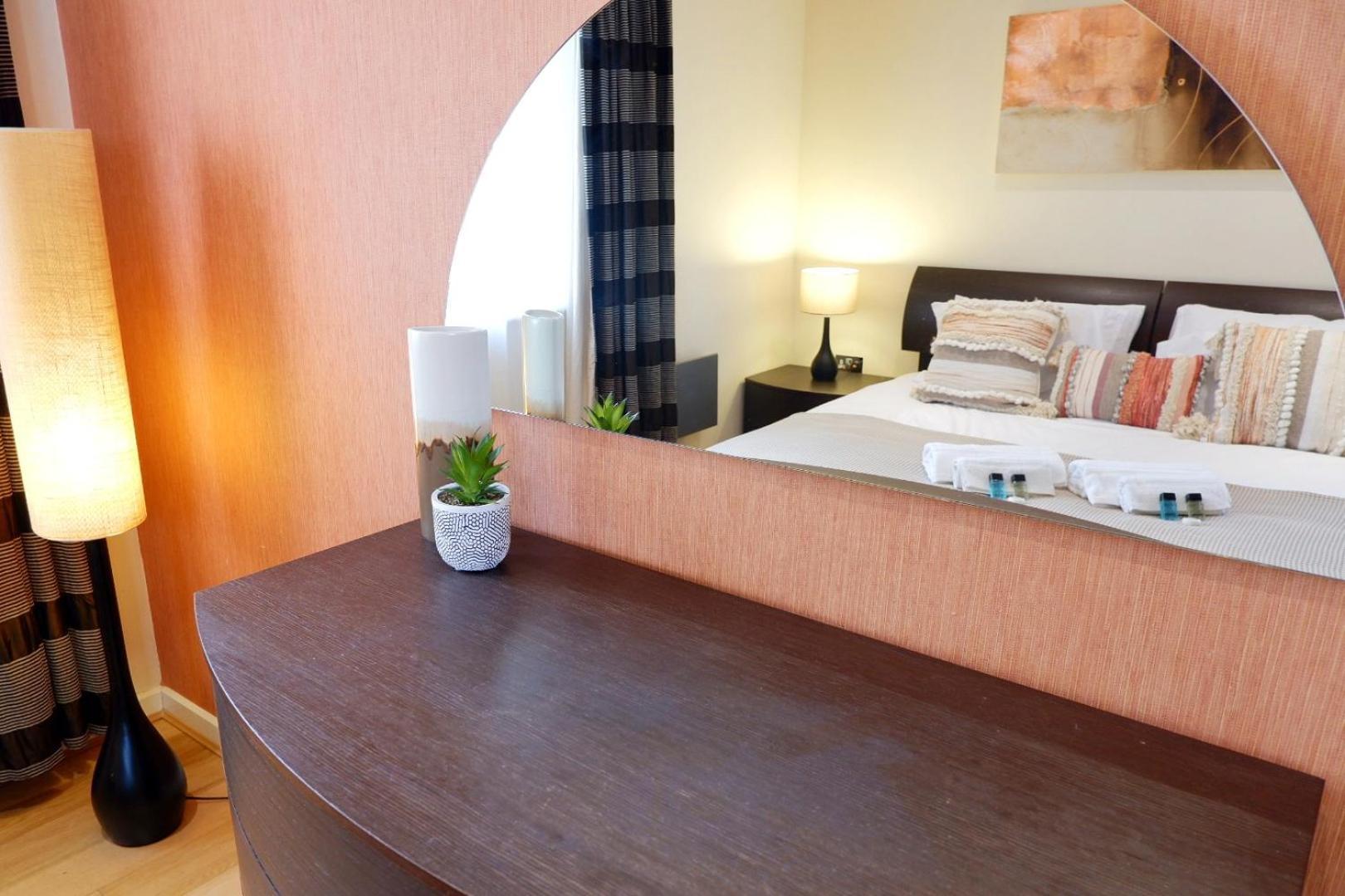 Apartment Stunning Apartment Close To Cambridge Station With Free Parking!